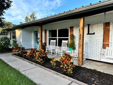 A home in RIVERVIEW