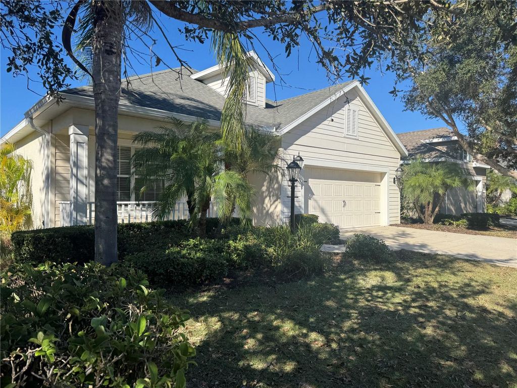 Photo of 11765 Forest Park Circle, Bradenton, FL 34211 (MLS # A4673107)