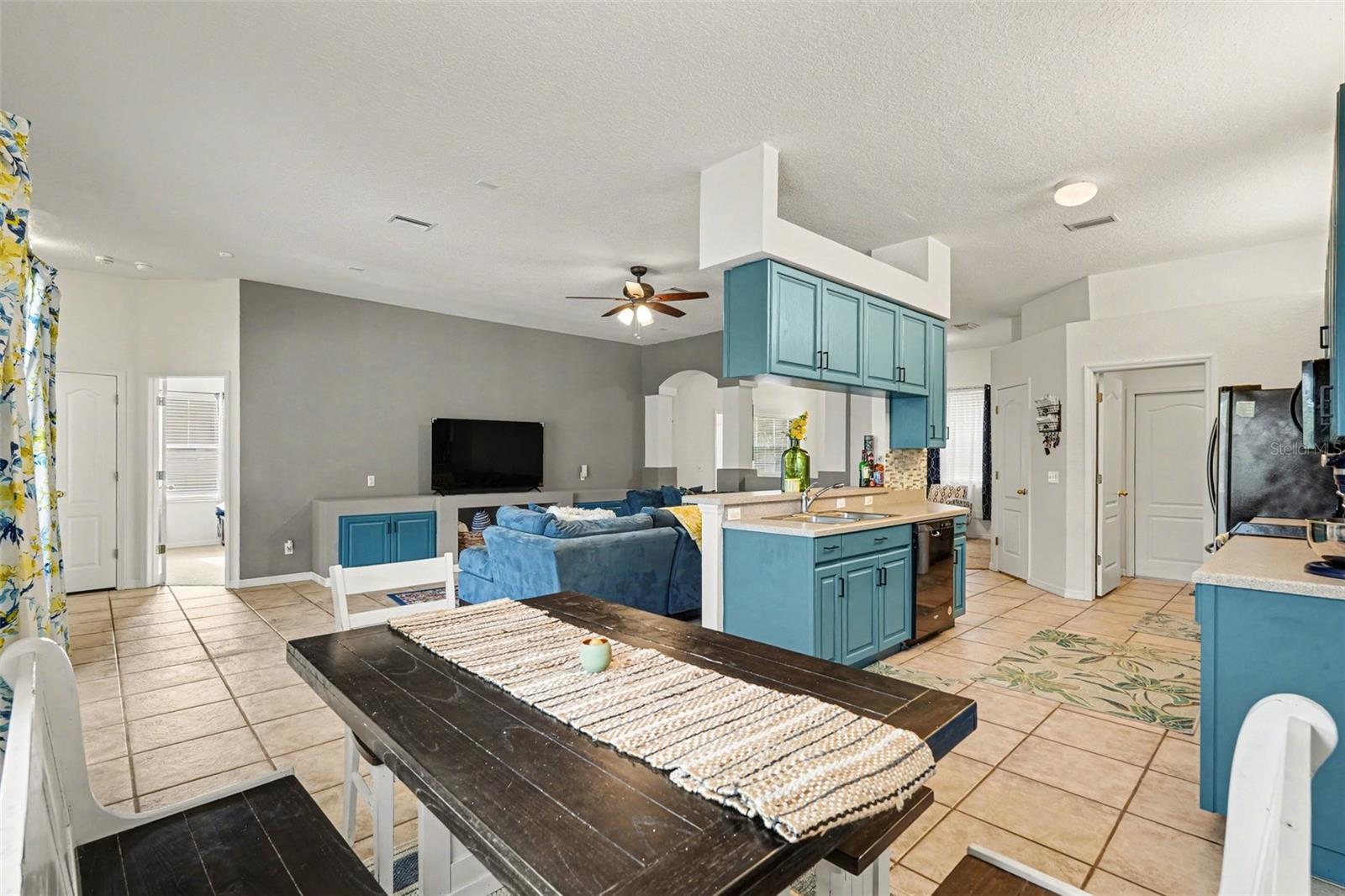 LAKES OF CRISTINA PHASE III HOMEOWNERS A - Residential