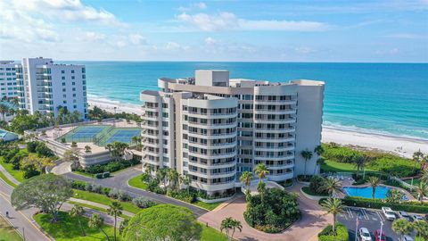 A home in LONGBOAT KEY