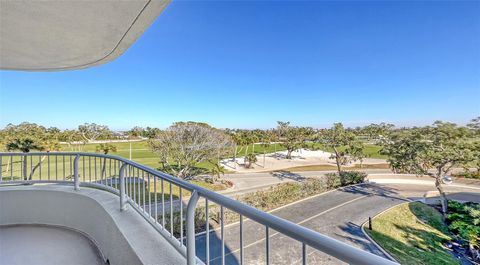 A home in LONGBOAT KEY