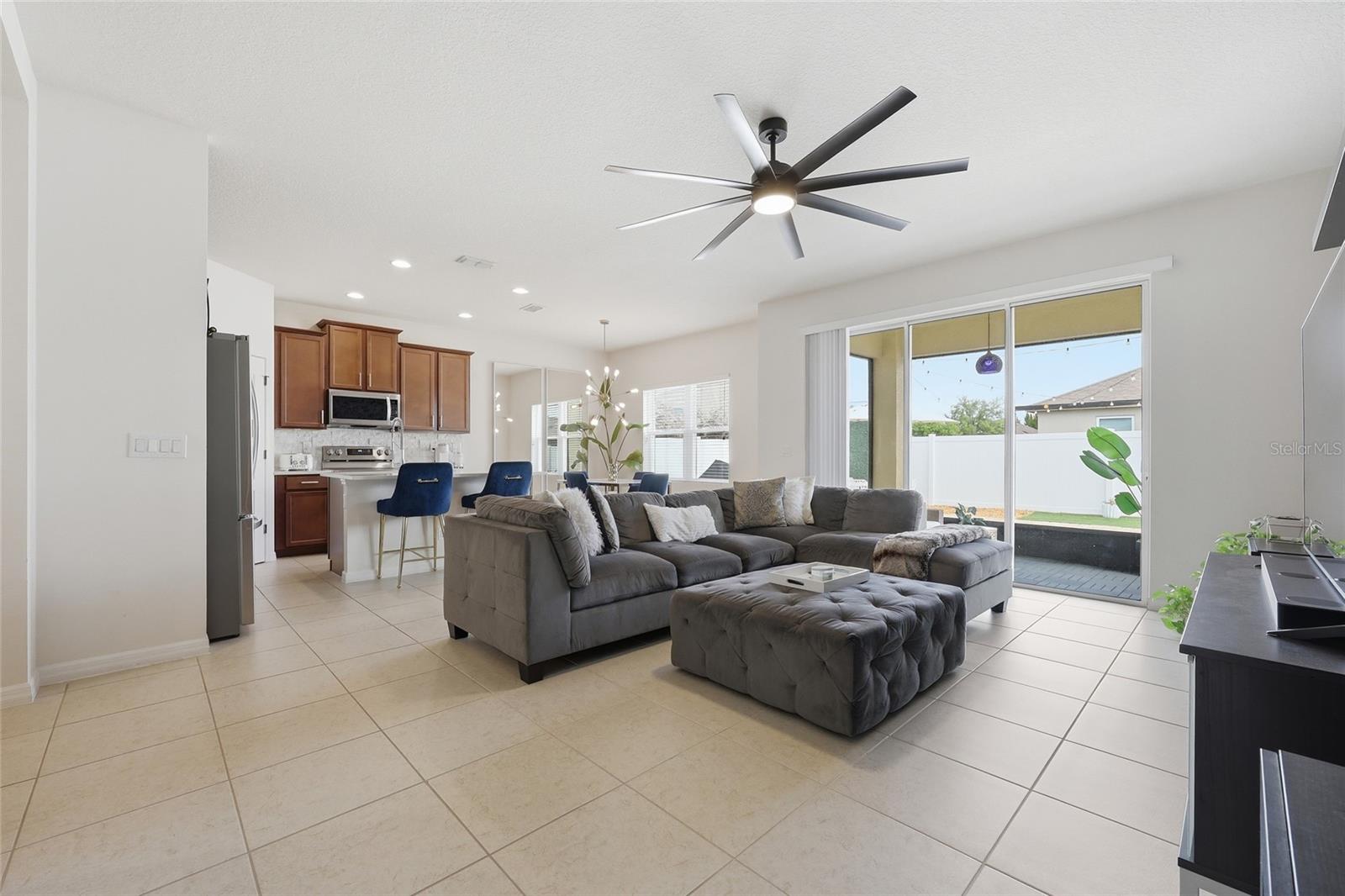 NORTH SHORE VLG PH 2 - Residential