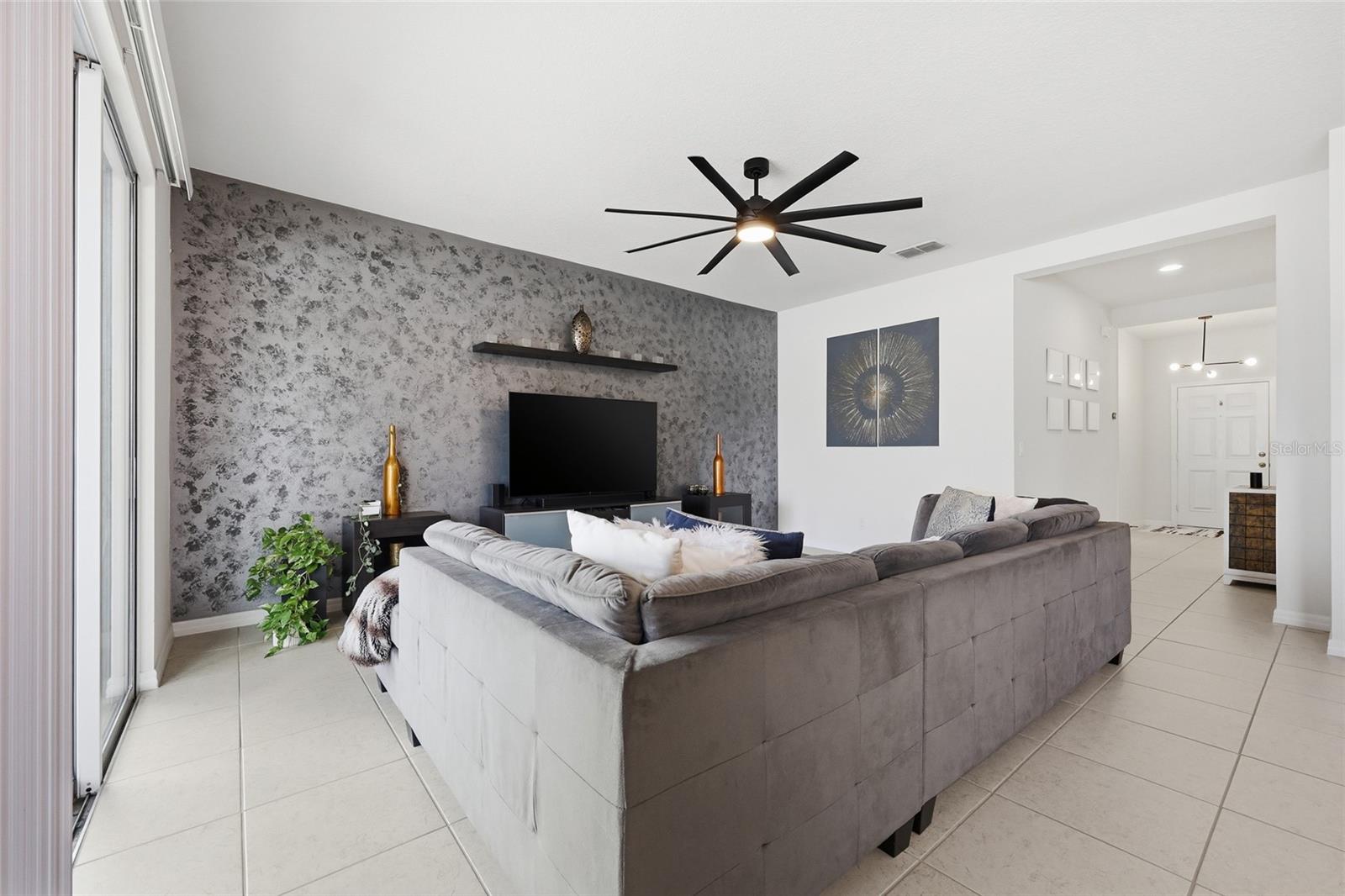 NORTH SHORE VLG PH 2 - Residential