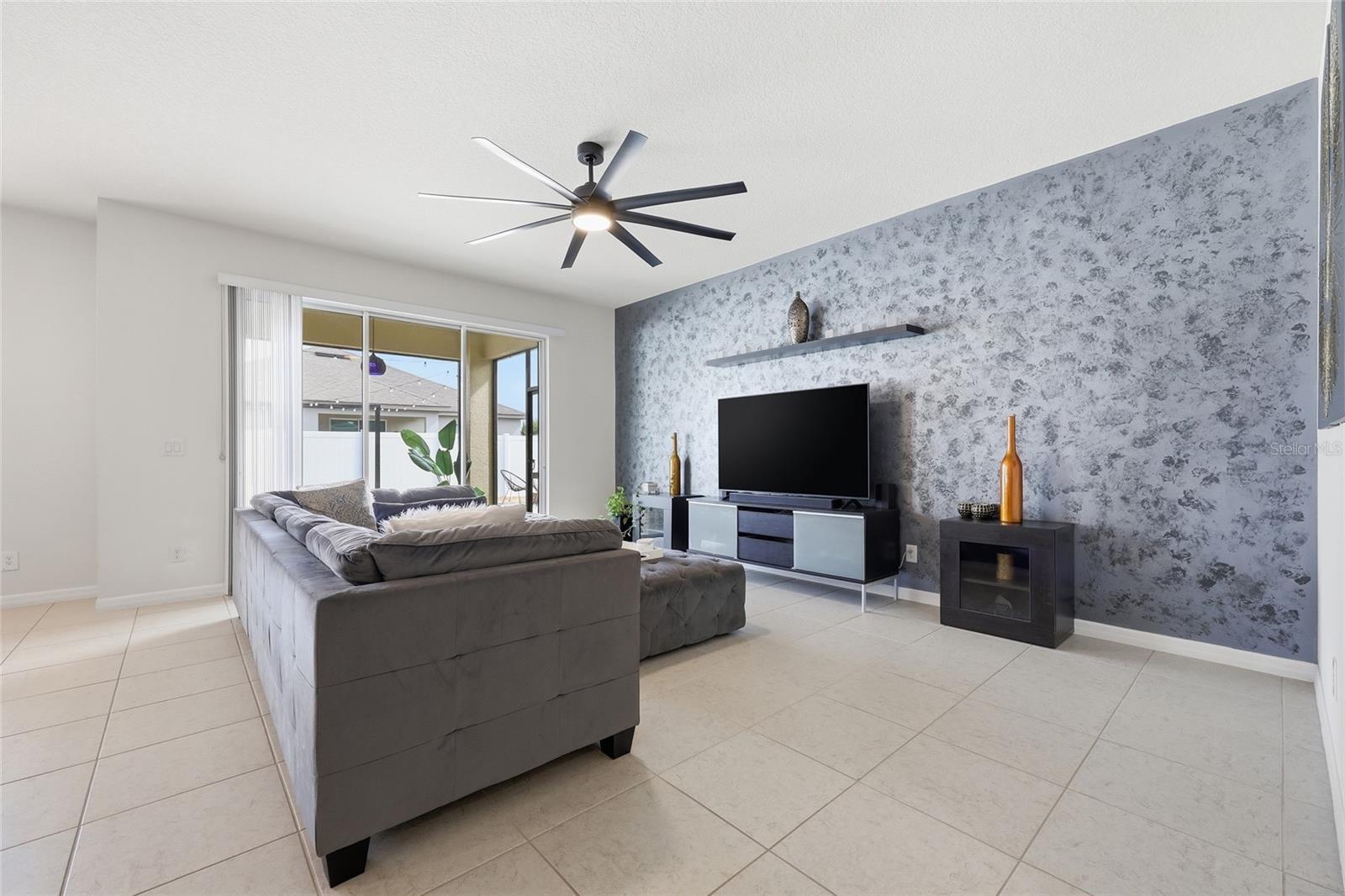 NORTH SHORE VLG PH 2 - Residential