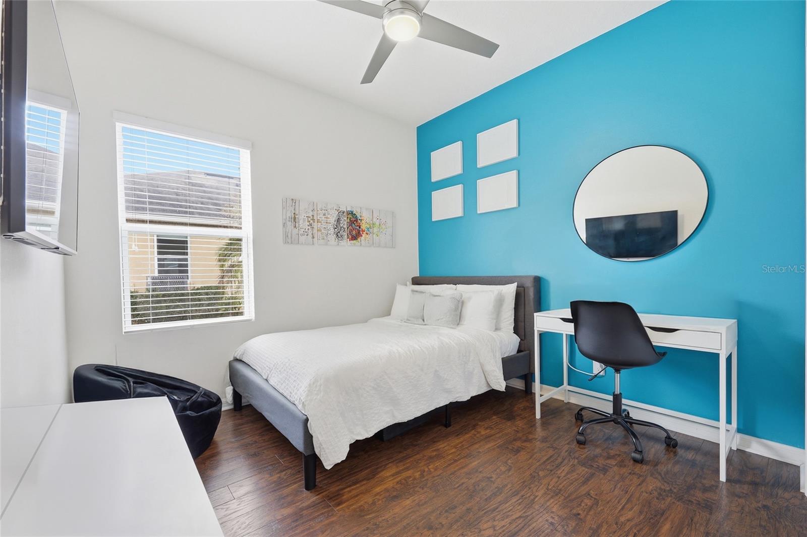 NORTH SHORE VLG PH 2 - Residential