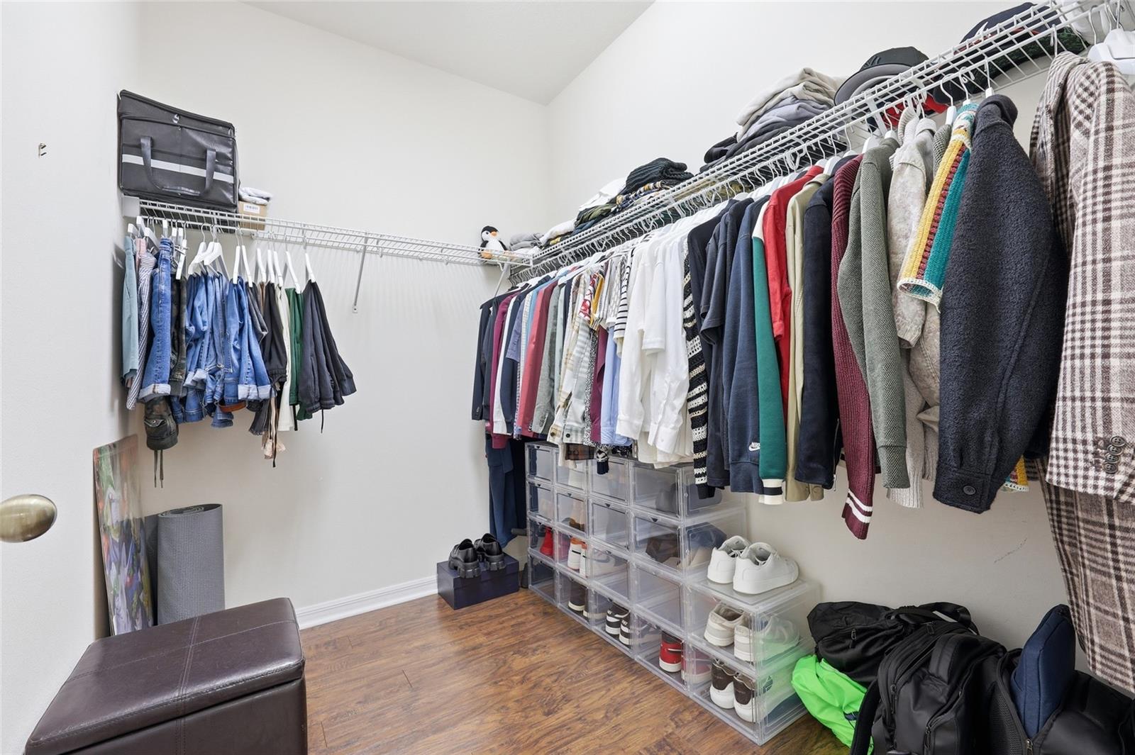 NORTH SHORE VLG PH 2 - Residential