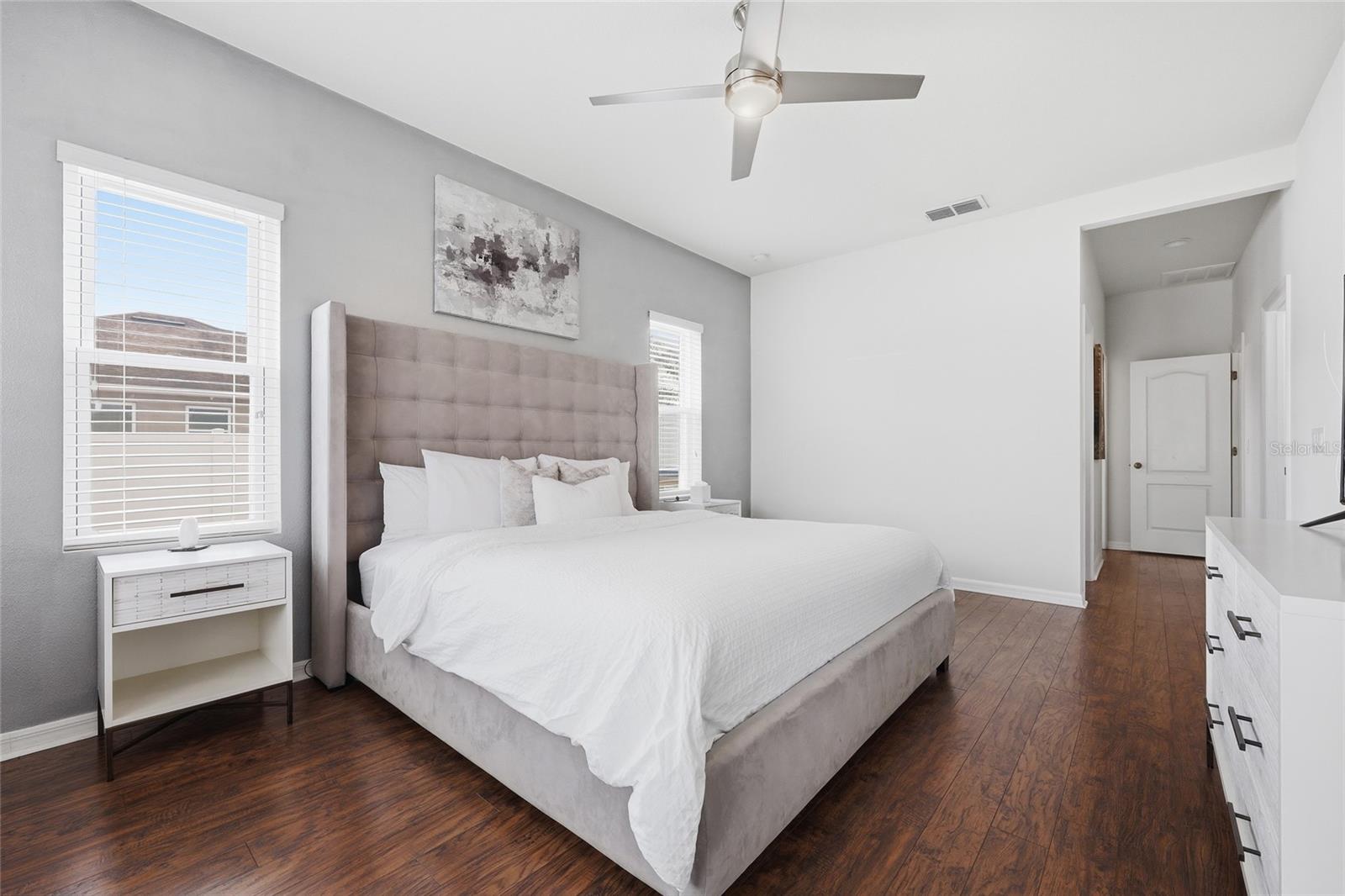 NORTH SHORE VLG PH 2 - Residential