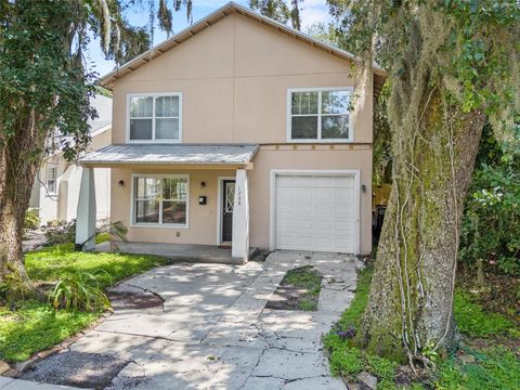 Photo of 1208 Palmer Street, Orlando, FL 32801 (MLS # O6332378)