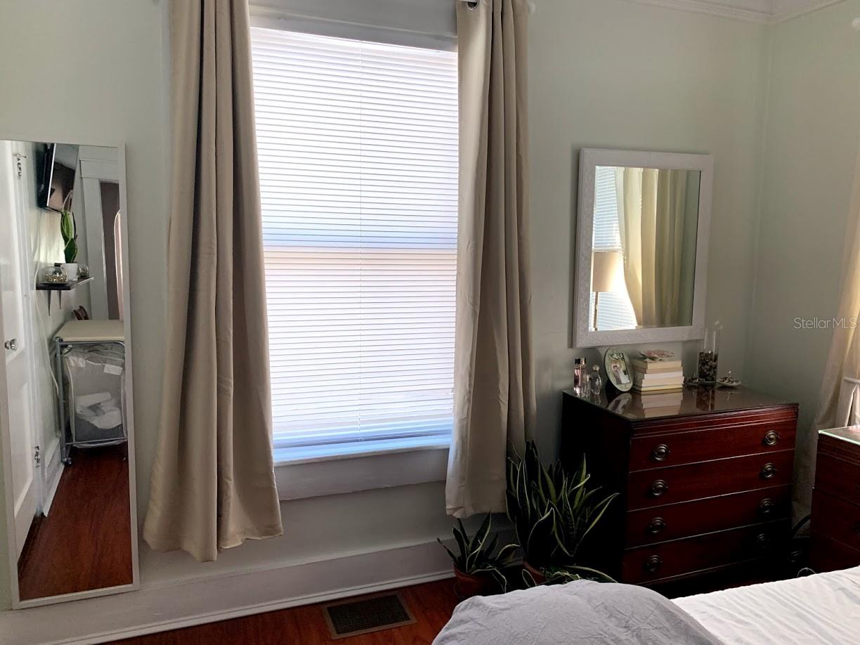 CORRONELLA - Residential Income