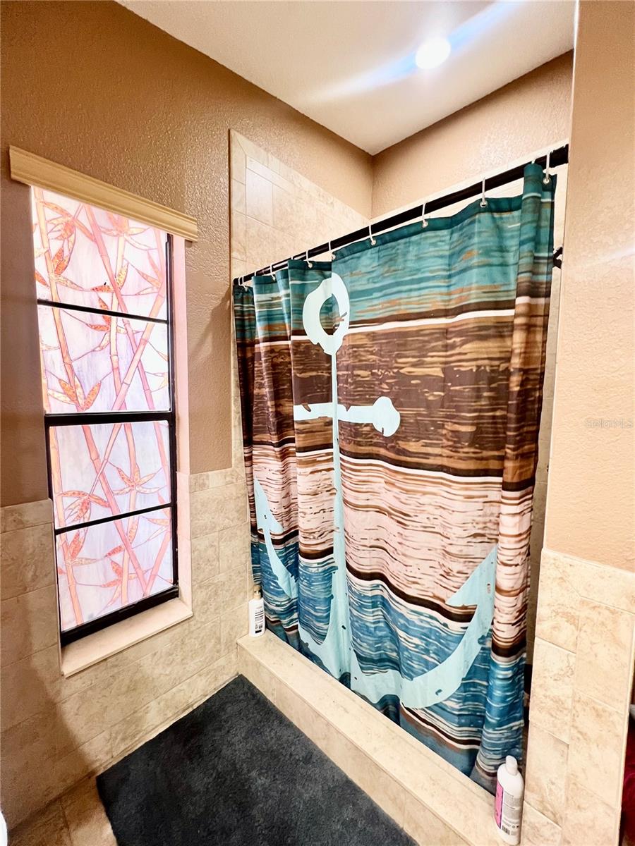 RIVER CROSSING - Residential