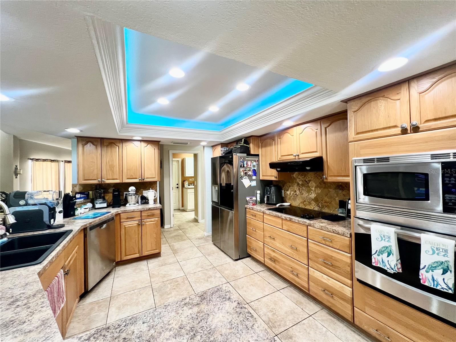 RIVER CROSSING - Residential