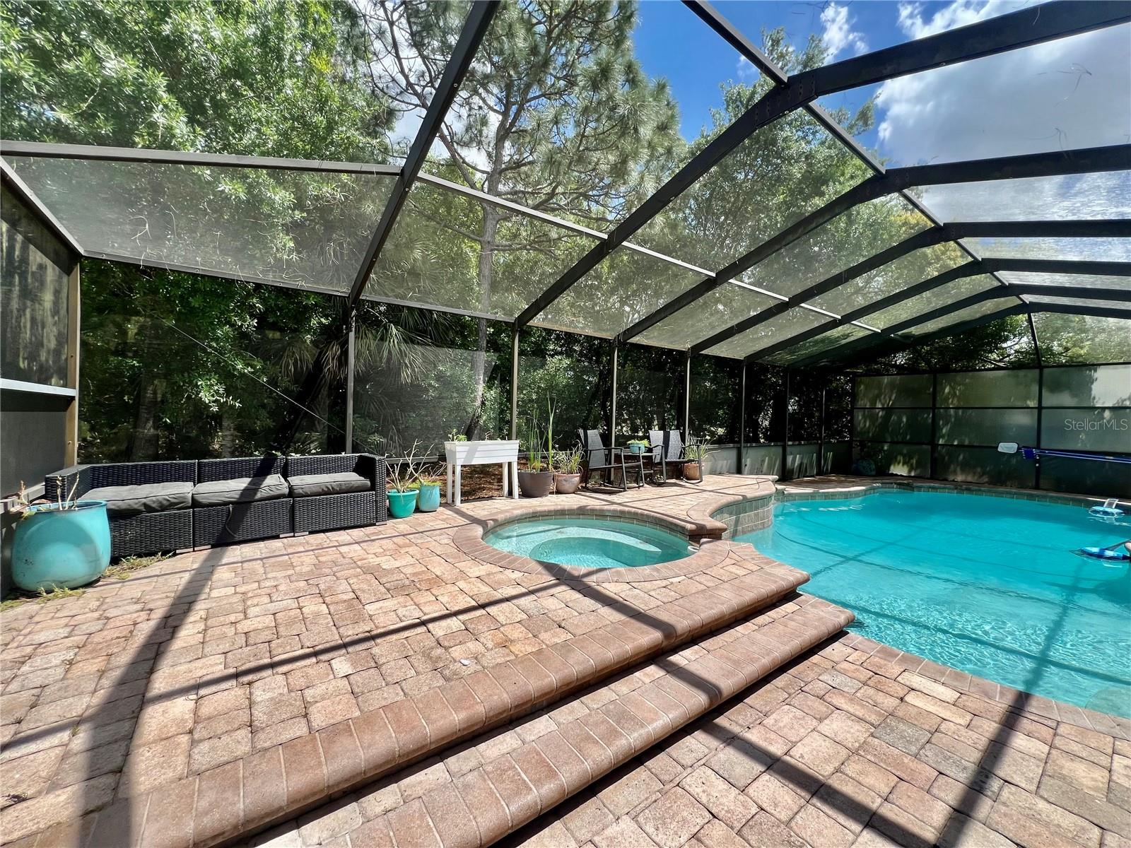 RIVER CROSSING - Residential