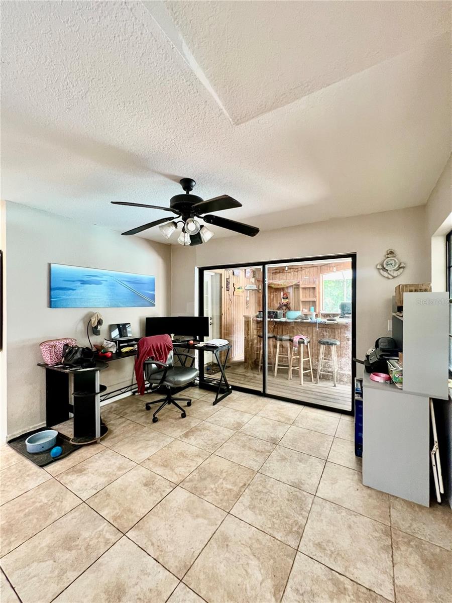 RIVER CROSSING - Residential