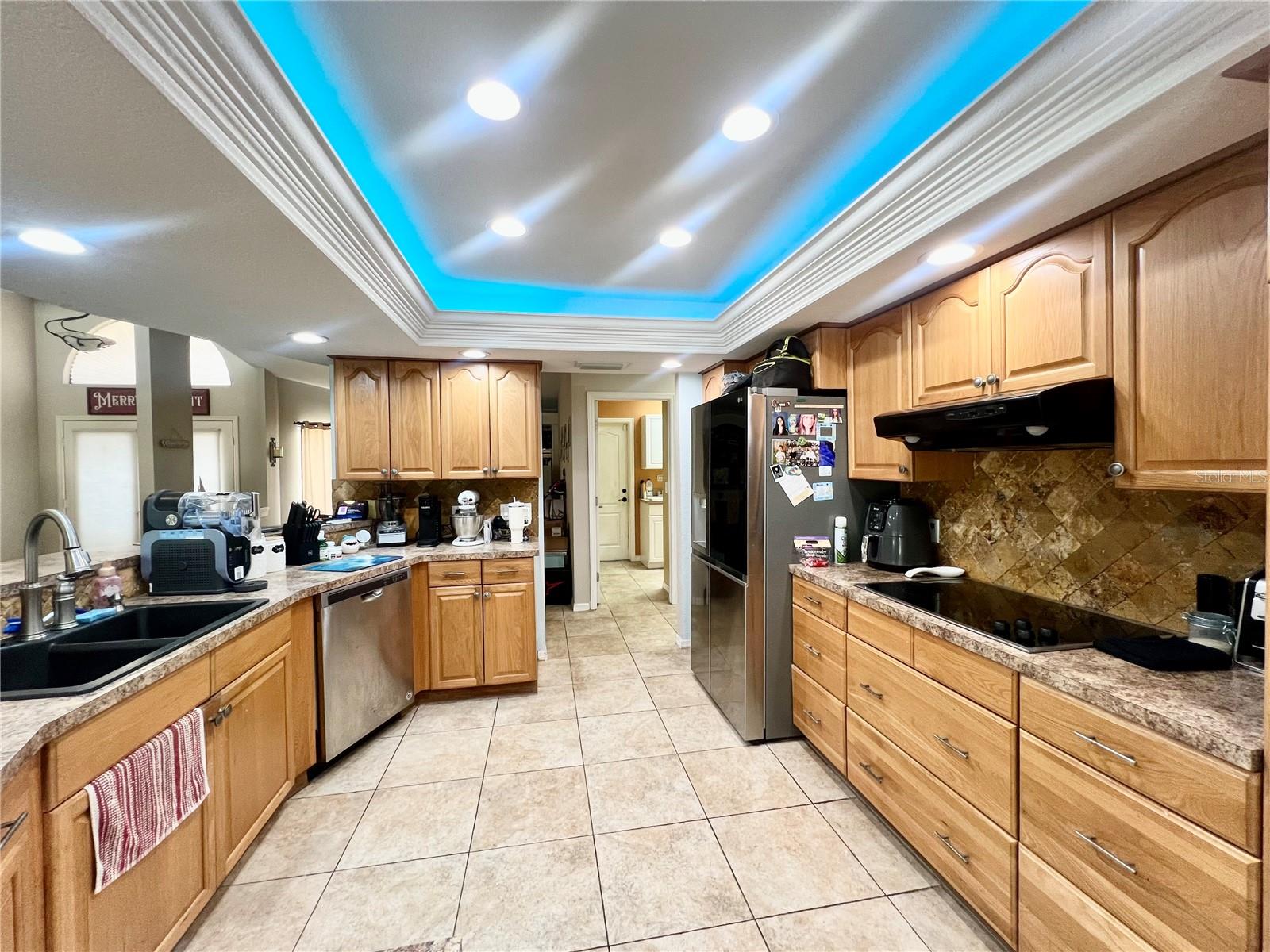 RIVER CROSSING - Residential