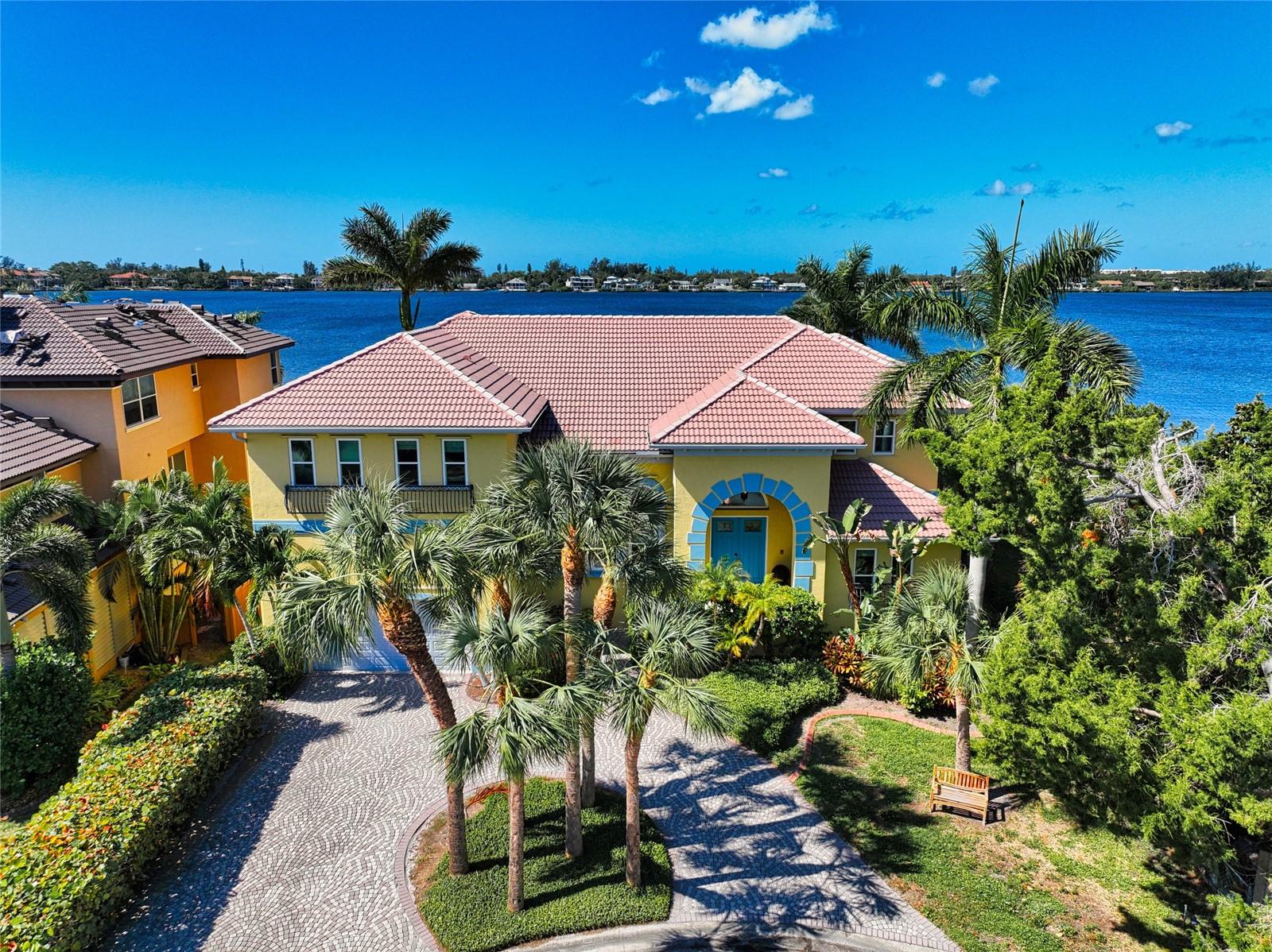 BUCCANEER BAY - Residential