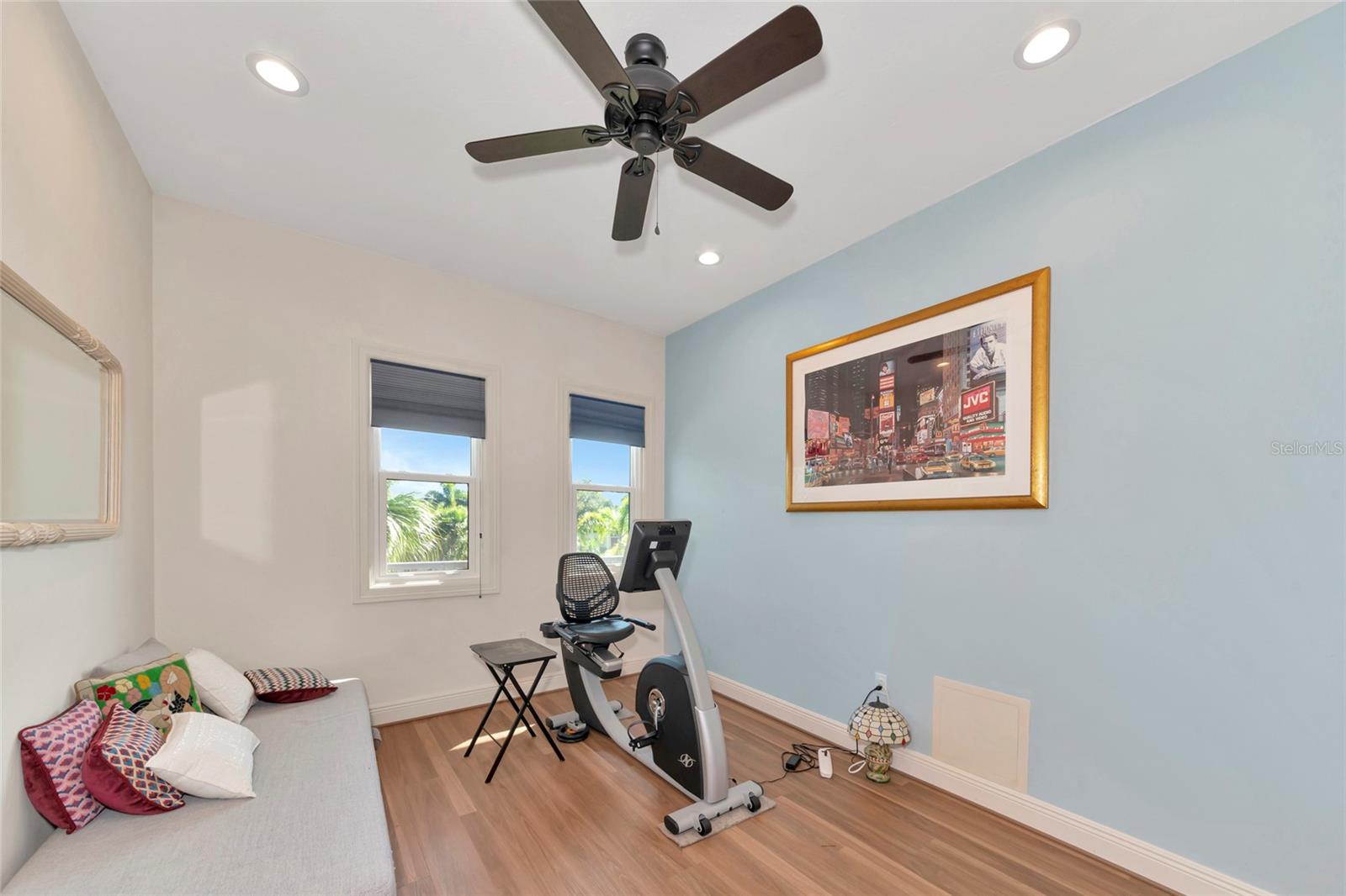 BUCCANEER BAY - Residential