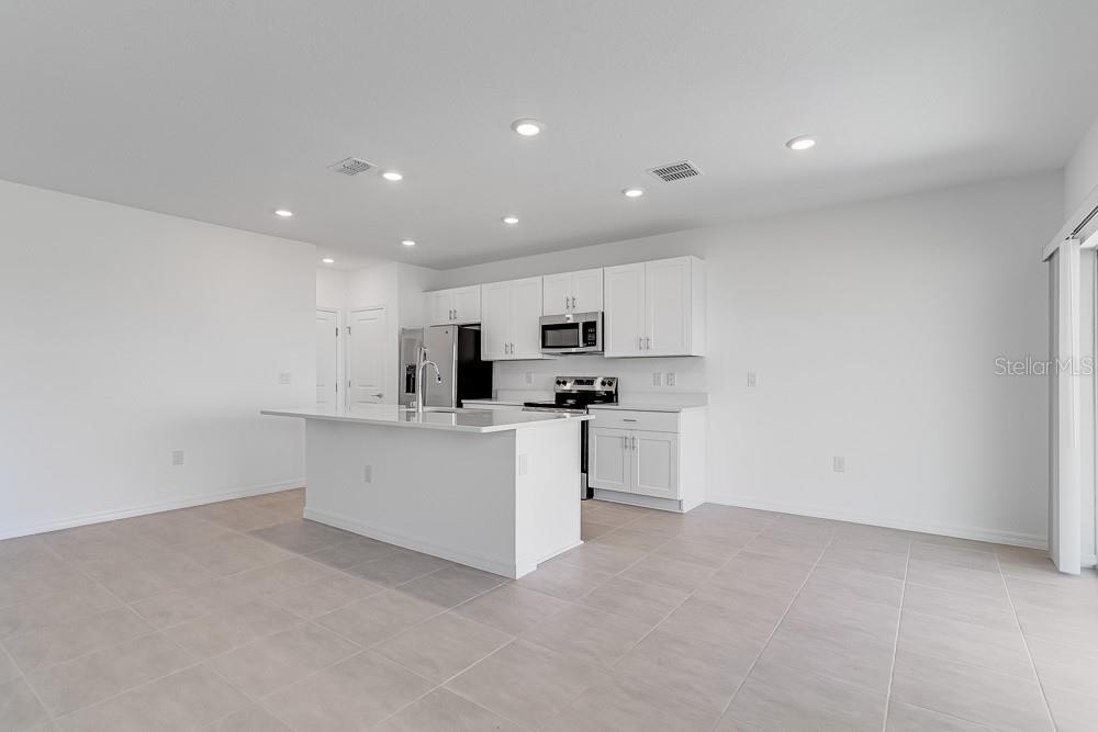 5133 FORGET ME NOT AVENUE