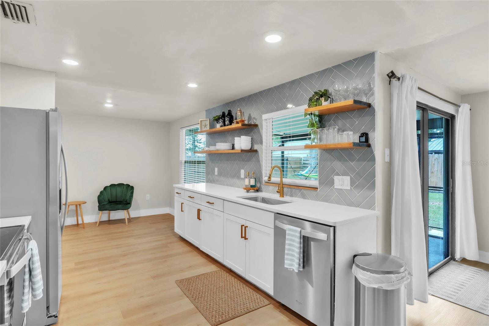 CORDOVA LAKES PH II - Residential