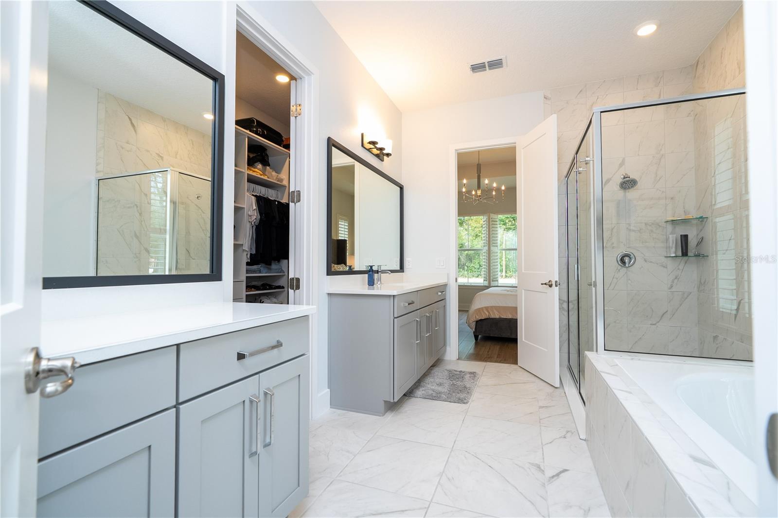 WOODS OF LAKE HELEN - Residential