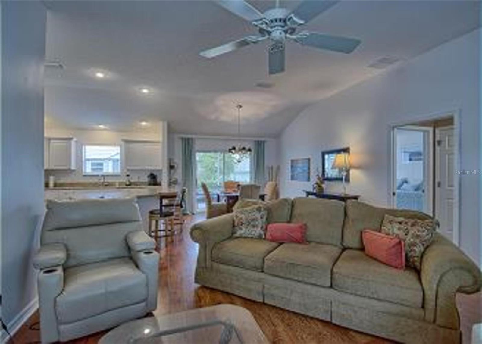 THE VILLAGES - Residential Lease