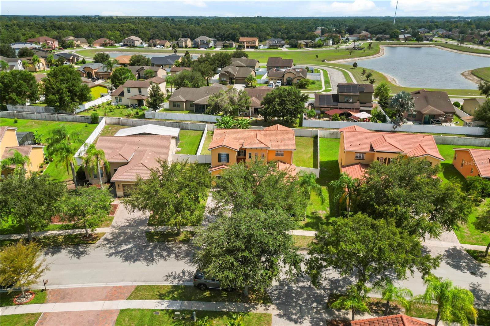3827 GOLDEN KNOT DRIVE