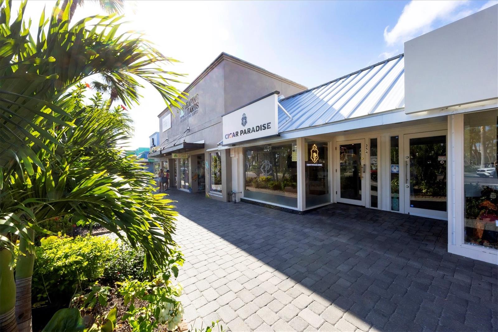 LIDO TOWERS - Residential