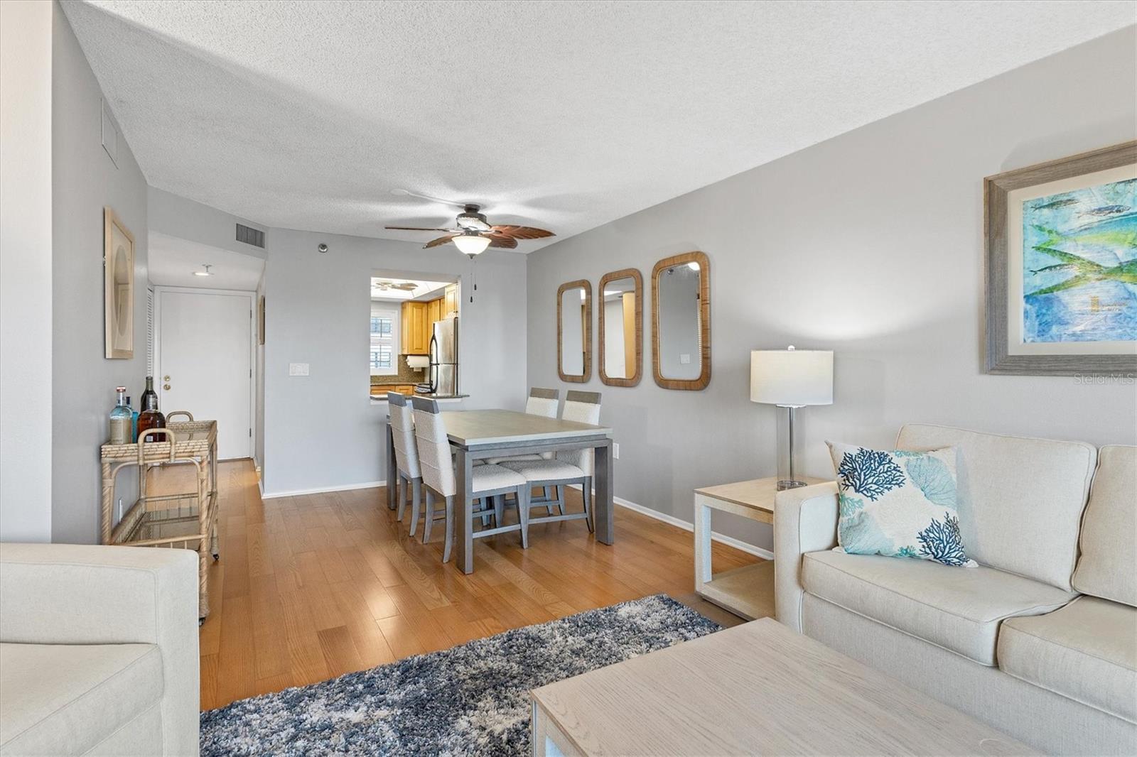 LIDO TOWERS - Residential