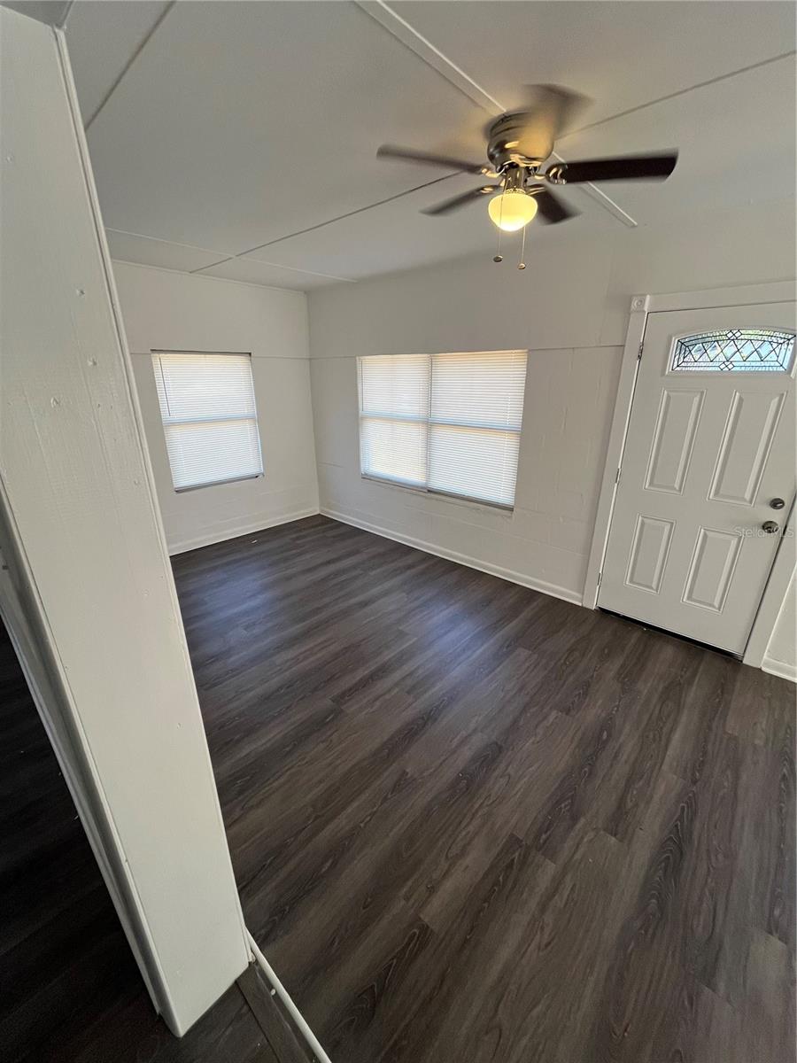 PRESHA SUB - Residential