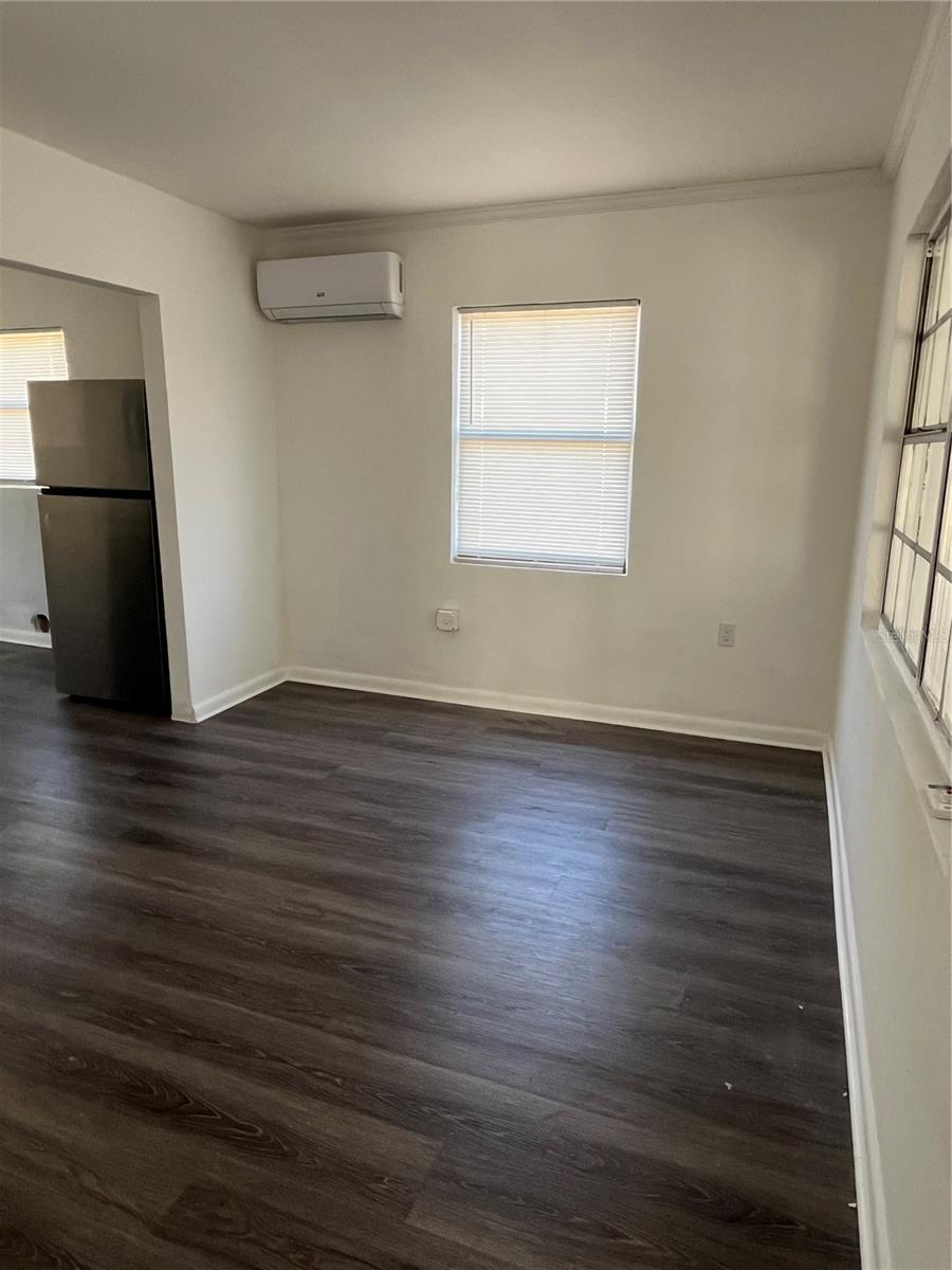 PRESHA SUB - Residential