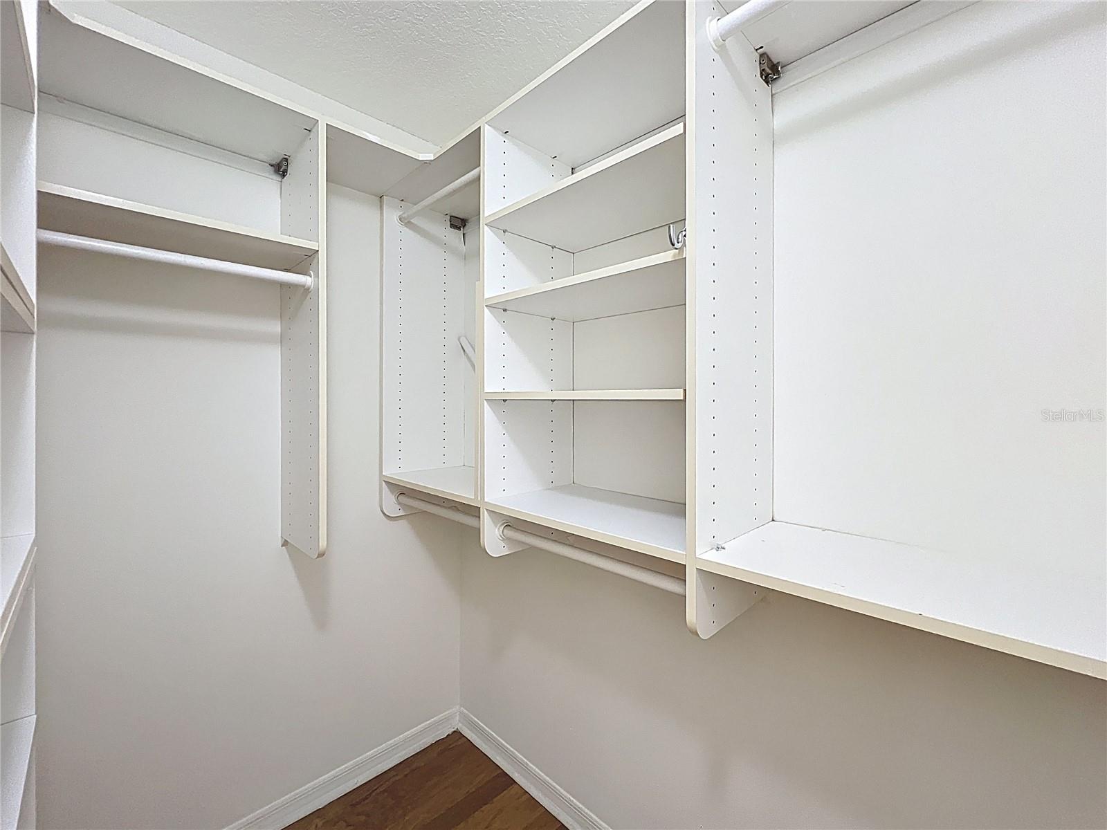 BAY LAKES AT GRANADA SEC 02 - Residential Lease