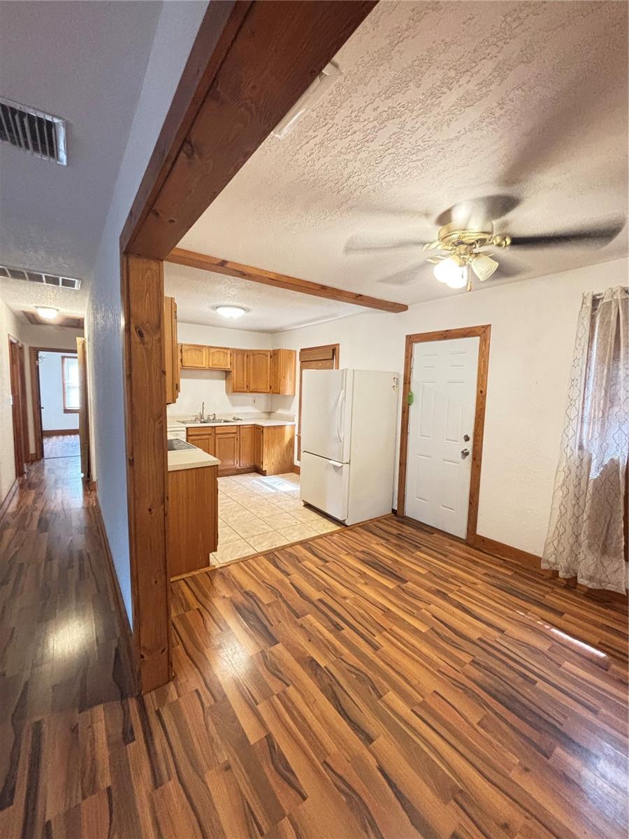 MOUNT VERNON - Residential Lease