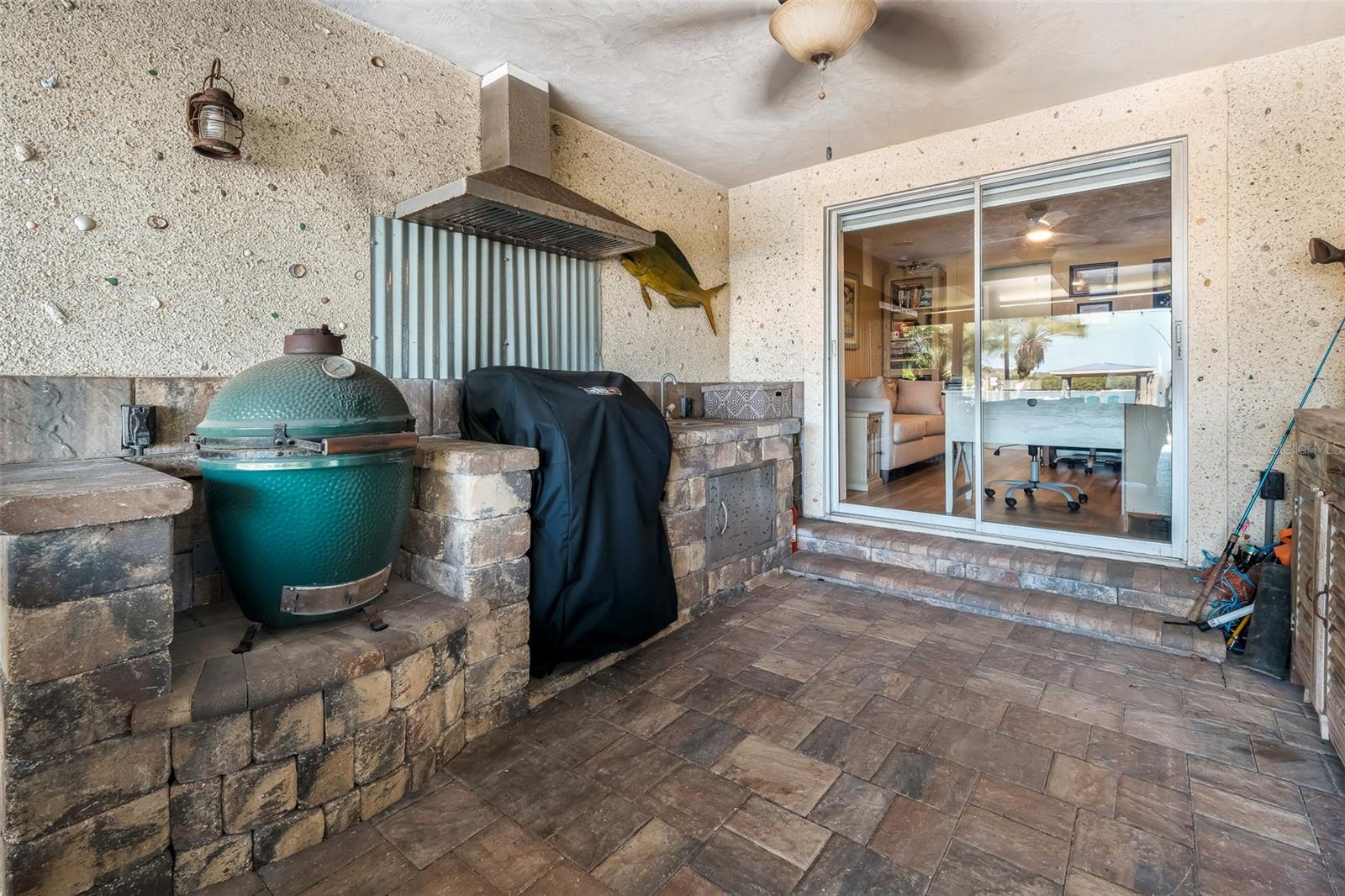 BOUCHELLES ISLAND - Residential