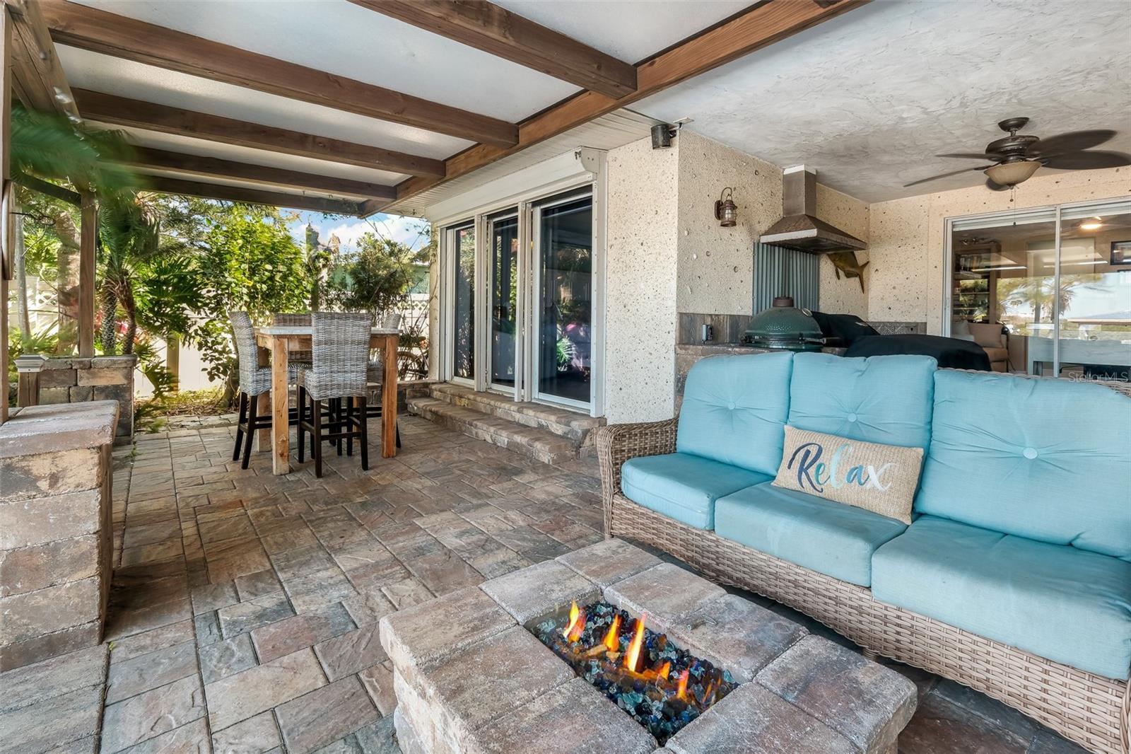 BOUCHELLES ISLAND - Residential