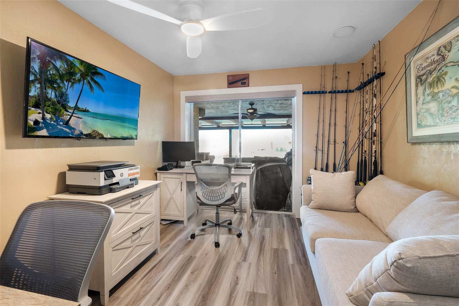 BOUCHELLES ISLAND - Residential