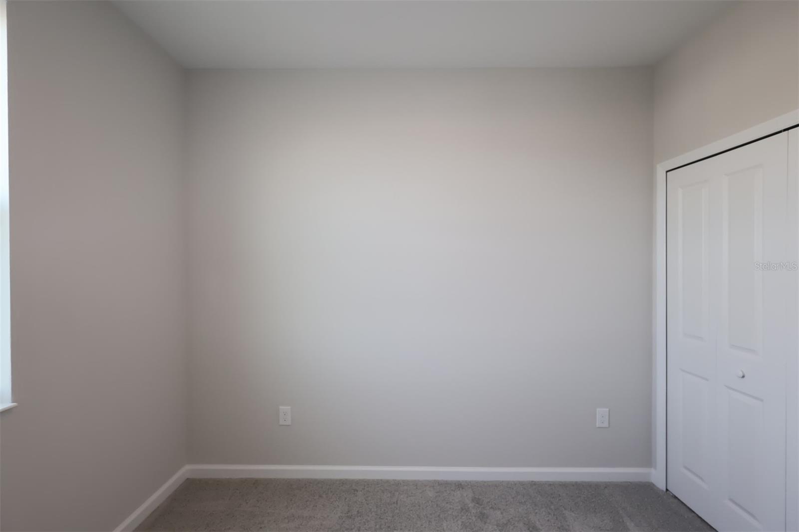 CENTER LAKE ON THE PARK - Residential