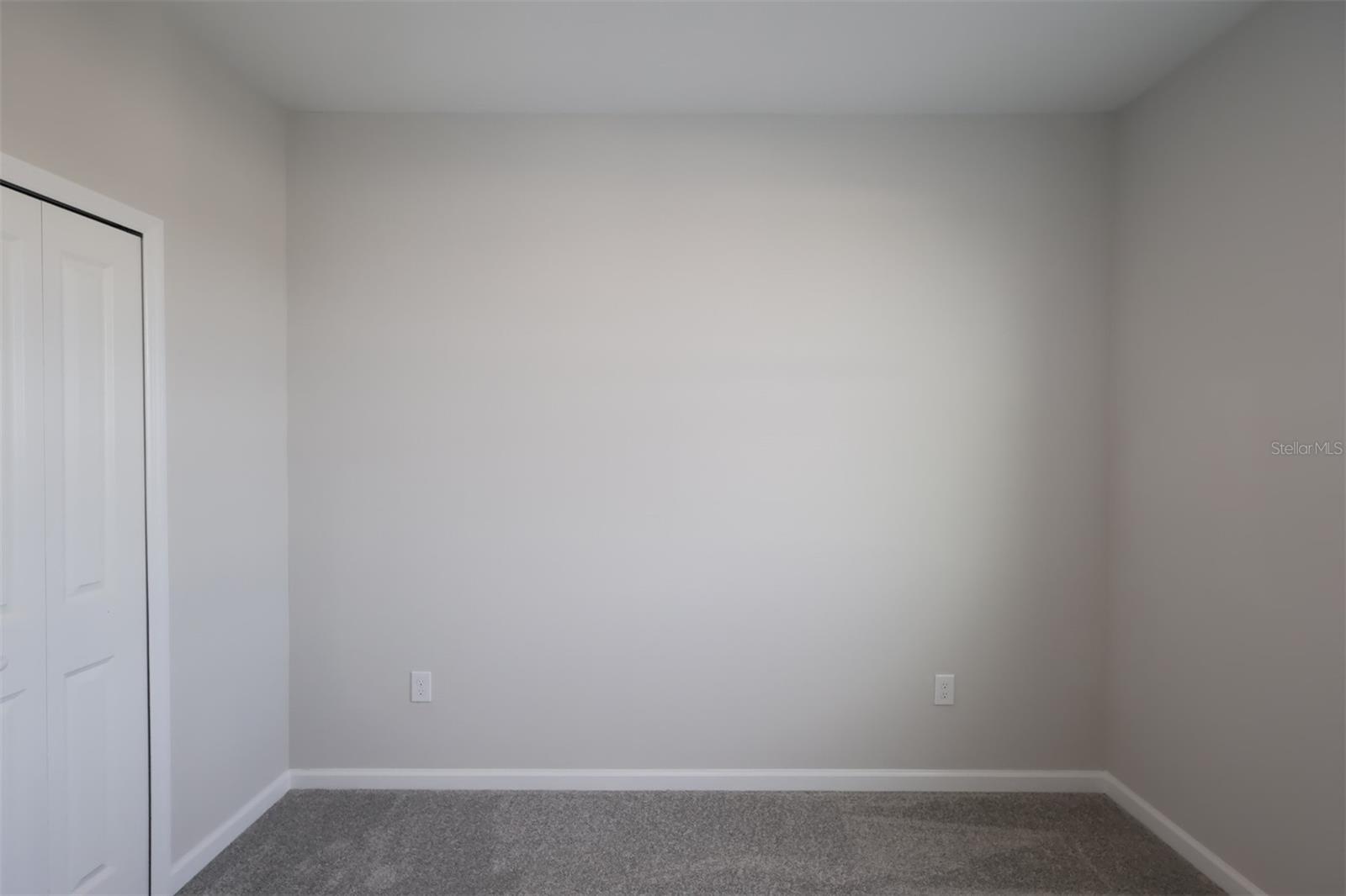 CENTER LAKE ON THE PARK - Residential