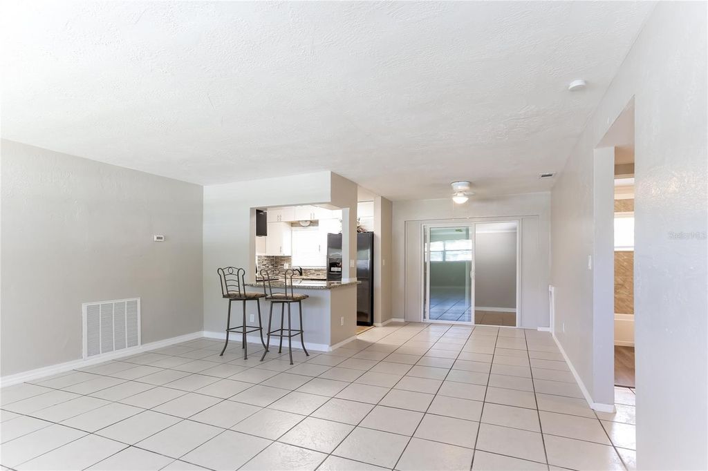 Photo of 3828 Neptune Drive SE, St Petersburg, FL 33705 (MLS # O6369403)