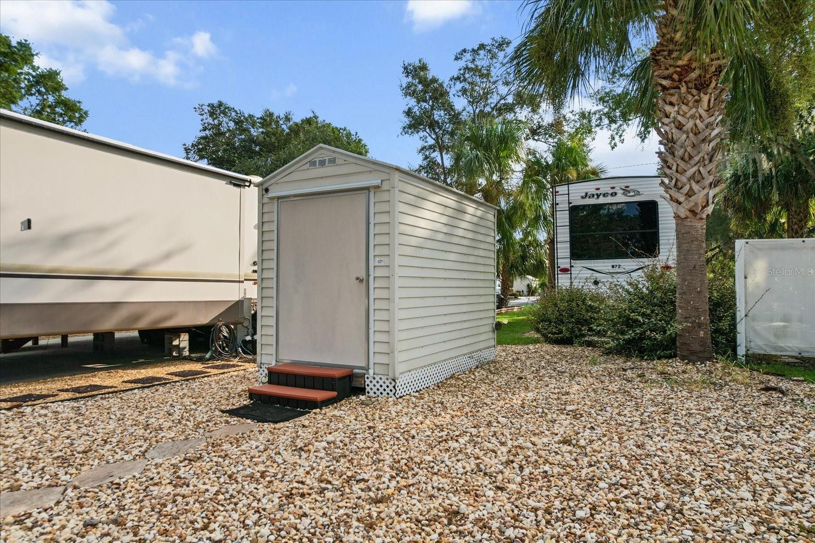 NATURE COAST LANDING RV RESORT - Land