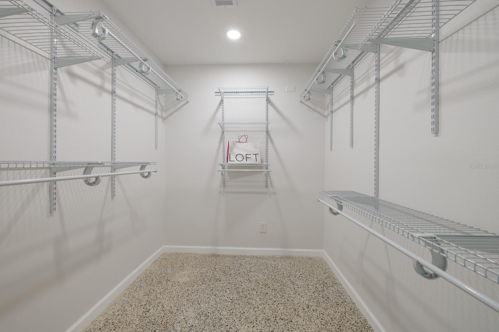 SUN-LIT SHORES - Residential