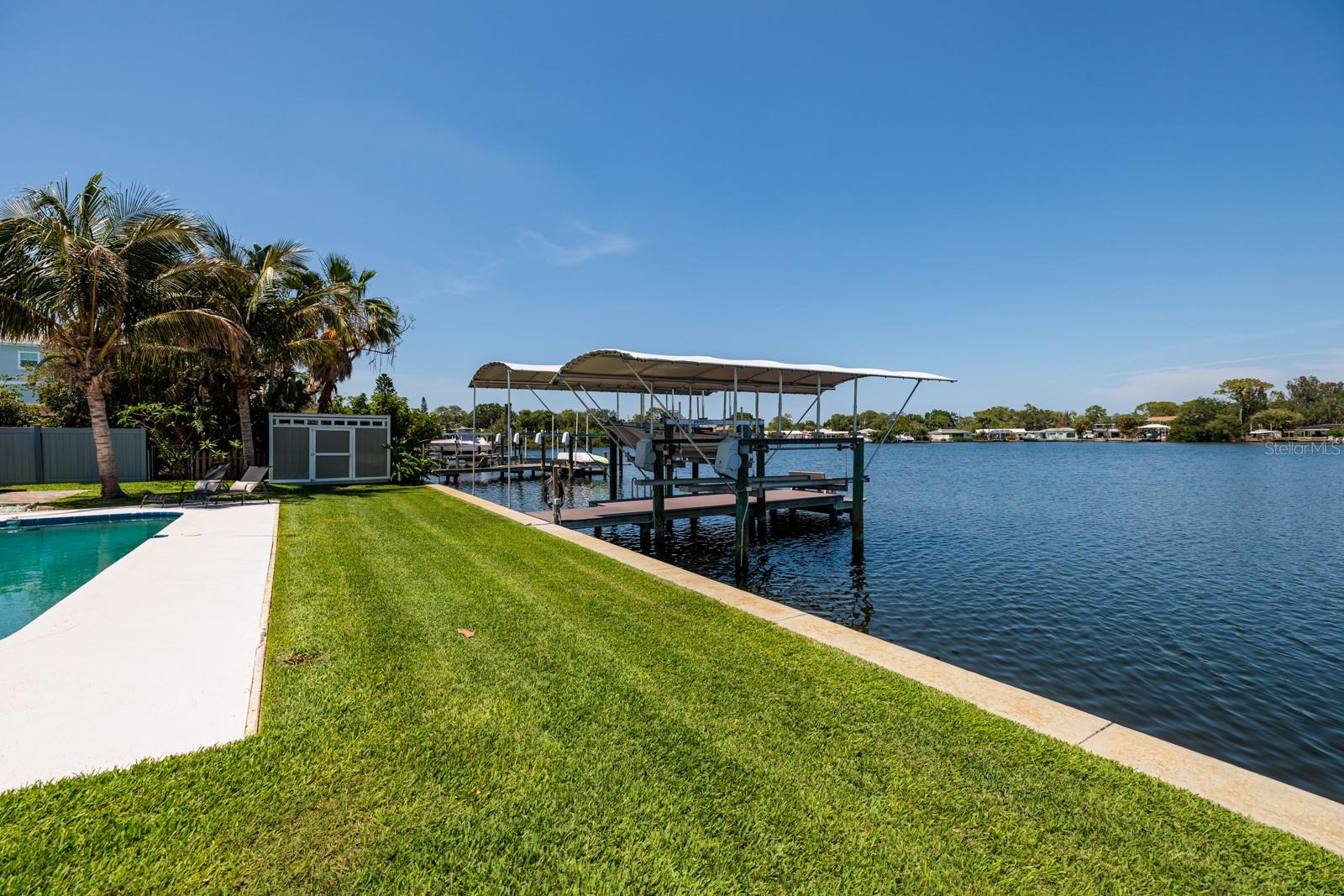 SUN-LIT SHORES - Residential