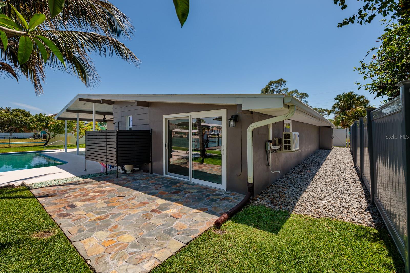 SUN-LIT SHORES - Residential