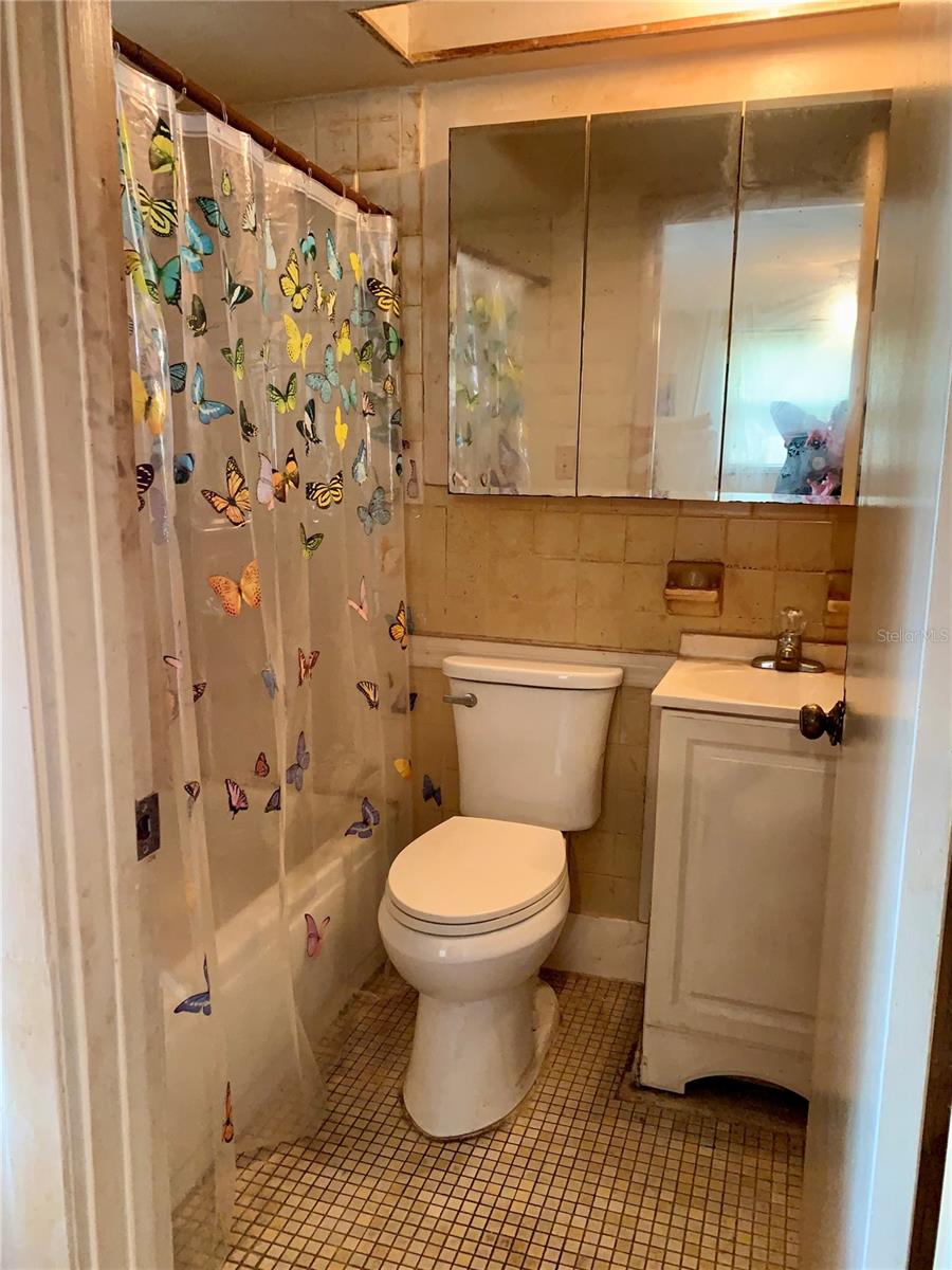 LEISURE BEACH - Residential