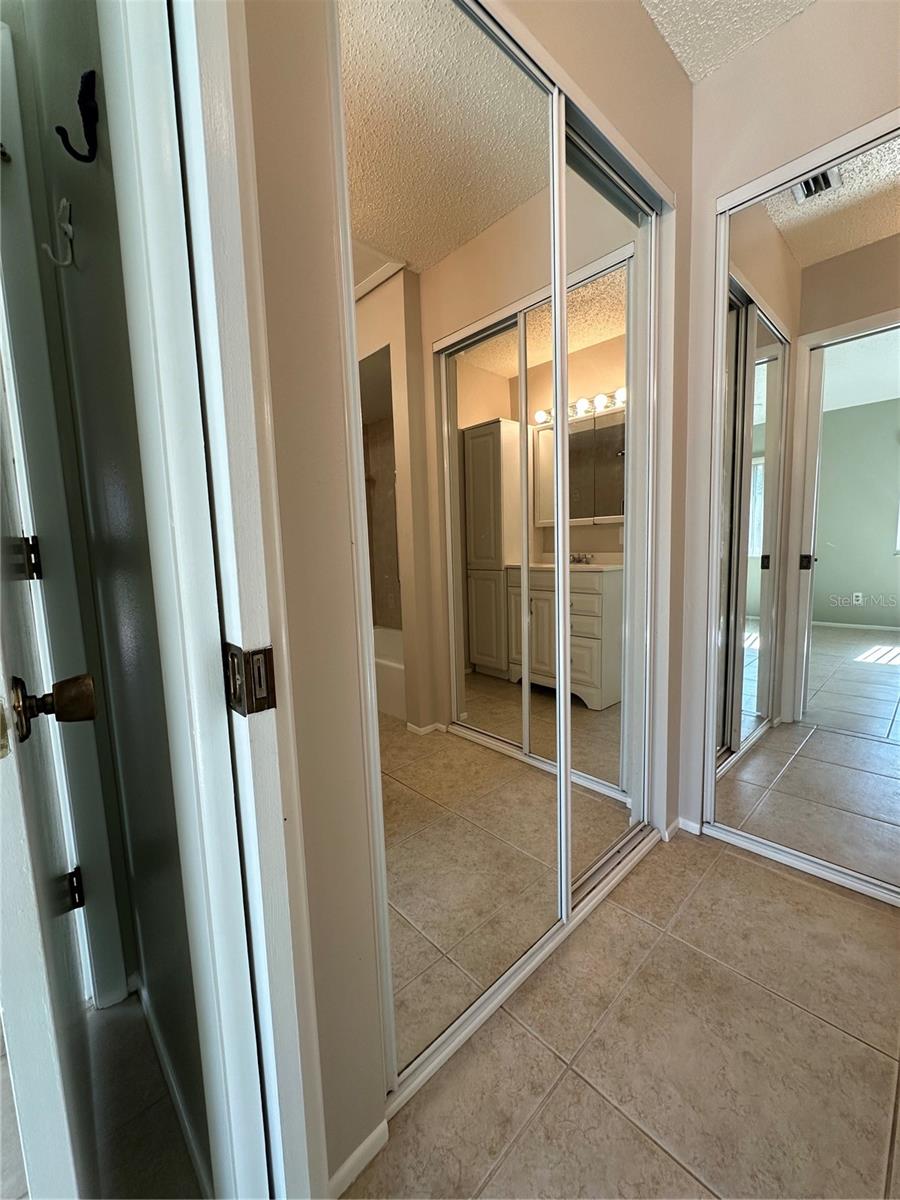 SPINNAKER BAY BLDG D - Residential Lease