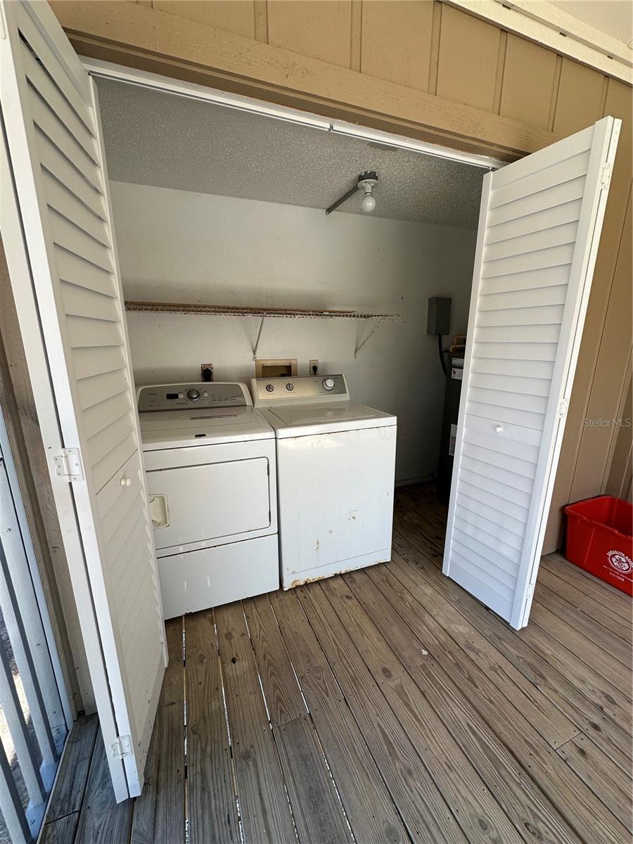 SPINNAKER BAY BLDG D - Residential Lease