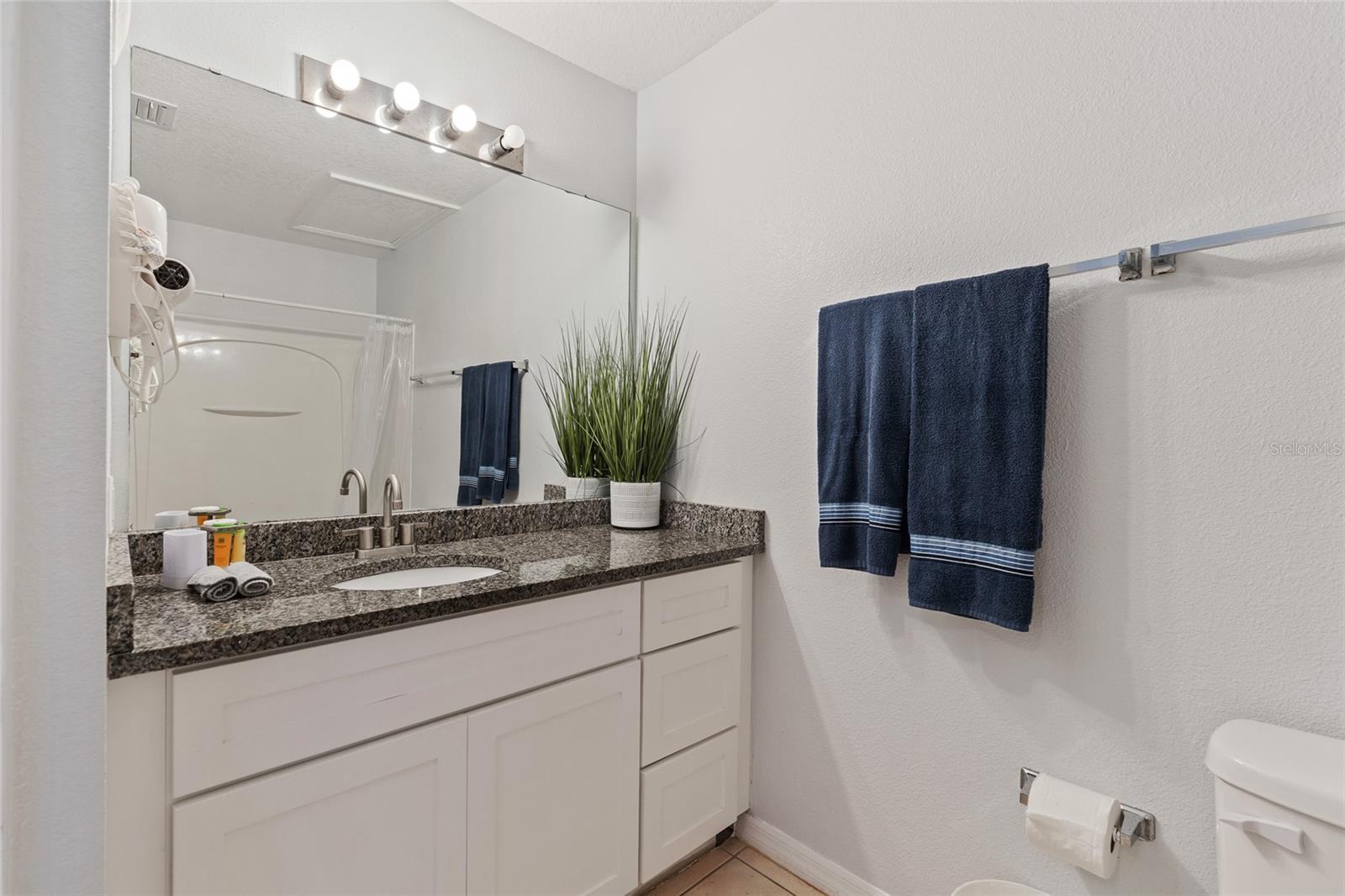 CLUB CORTILE CONDO PH 8 - Residential