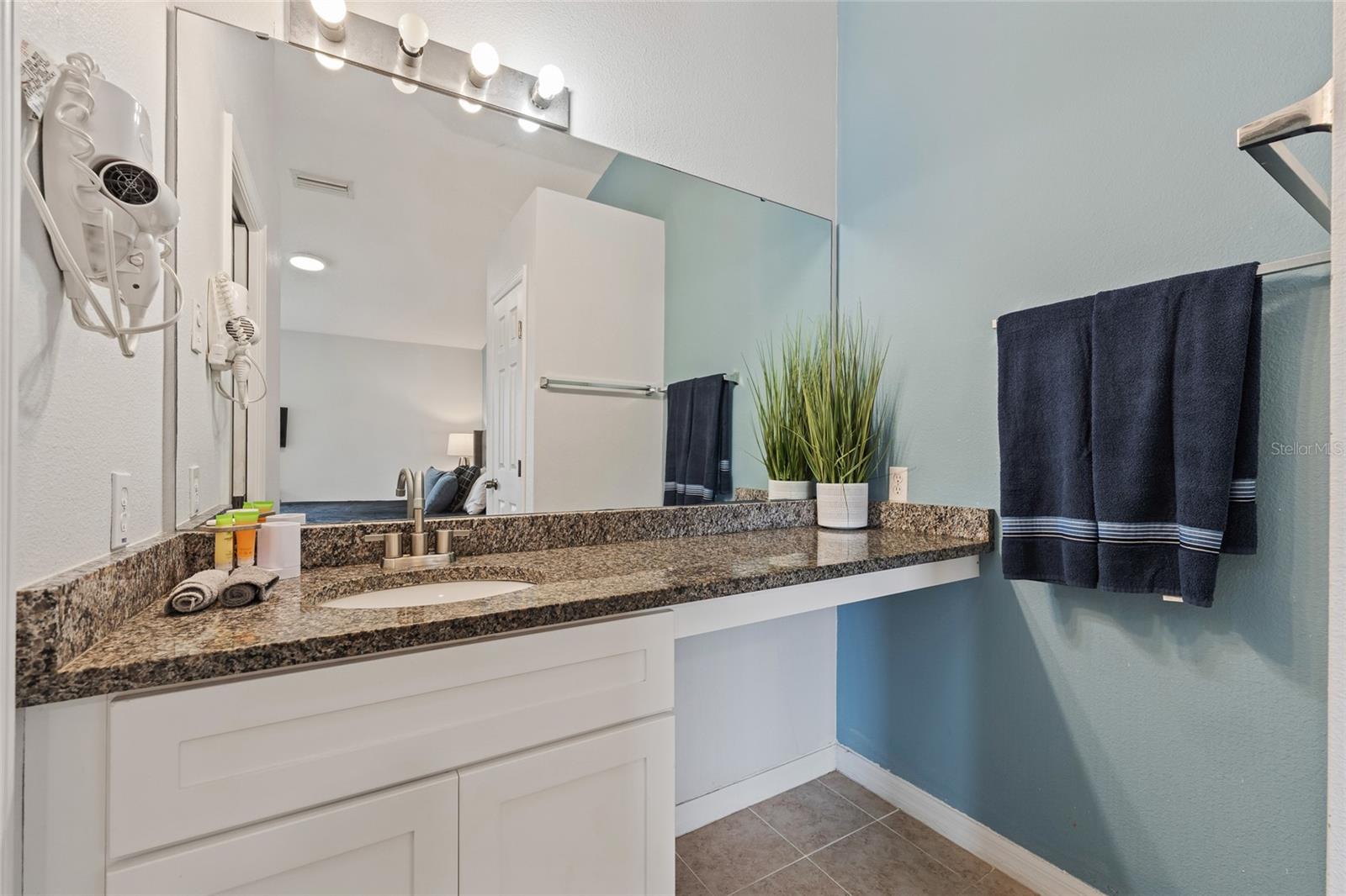 CLUB CORTILE CONDO PH 8 - Residential