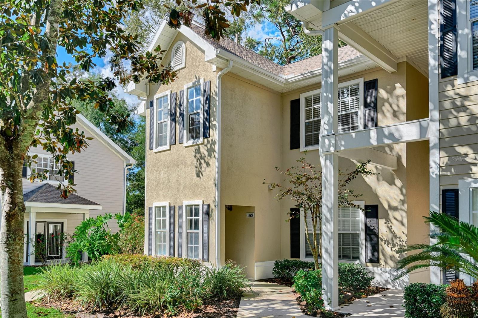 THE LINKS - Residential