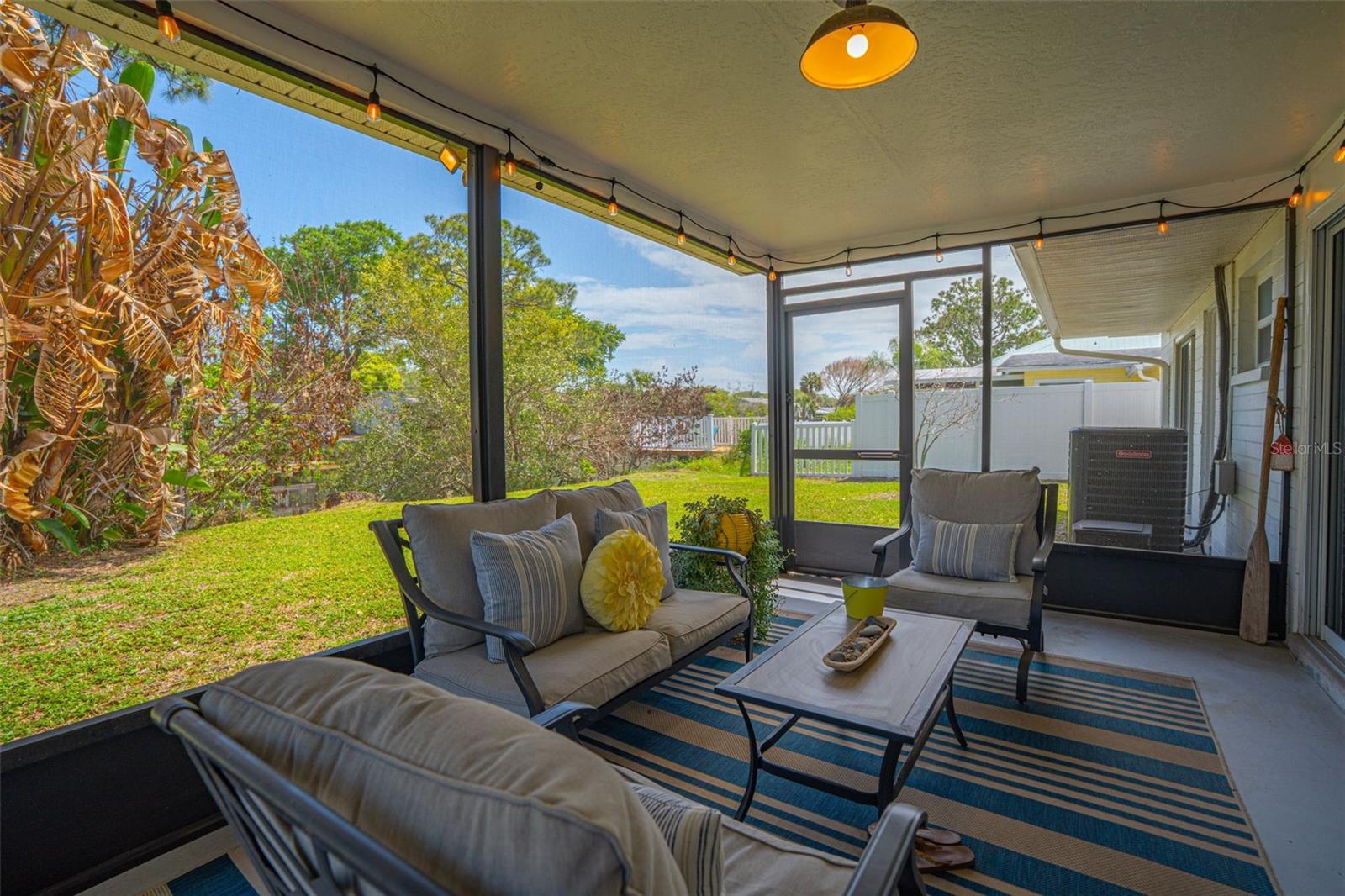 DETWILERS ADD 01 NEW SMYRNA BCH - Residential