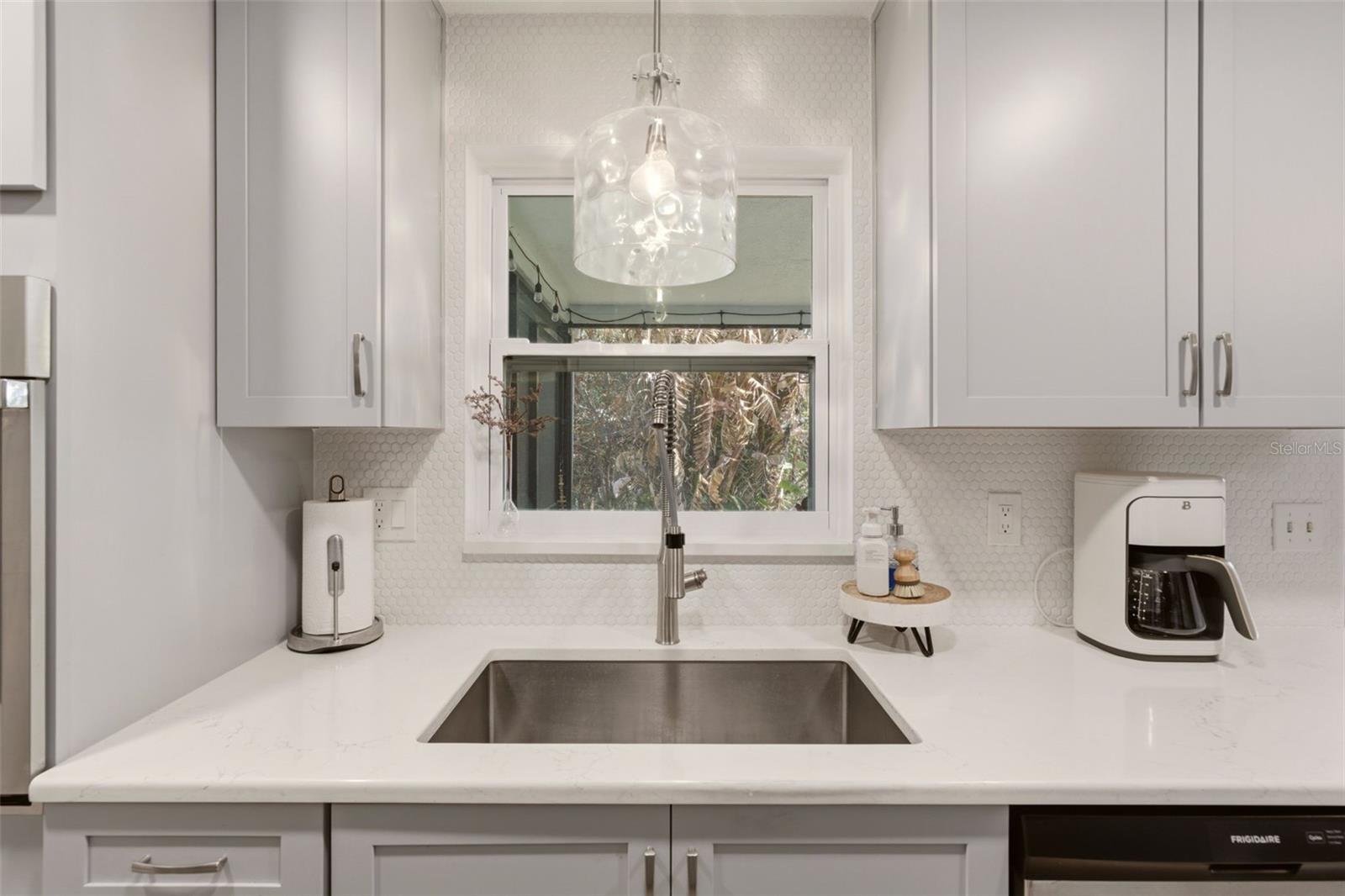 DETWILERS ADD 01 NEW SMYRNA BCH - Residential