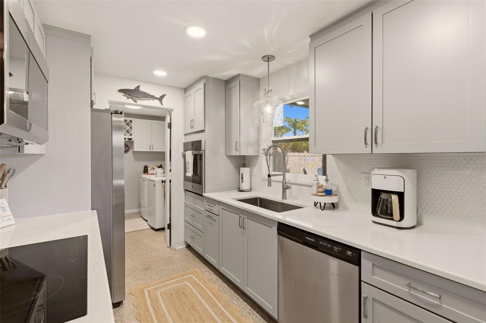 DETWILERS ADD 01 NEW SMYRNA BCH - Residential